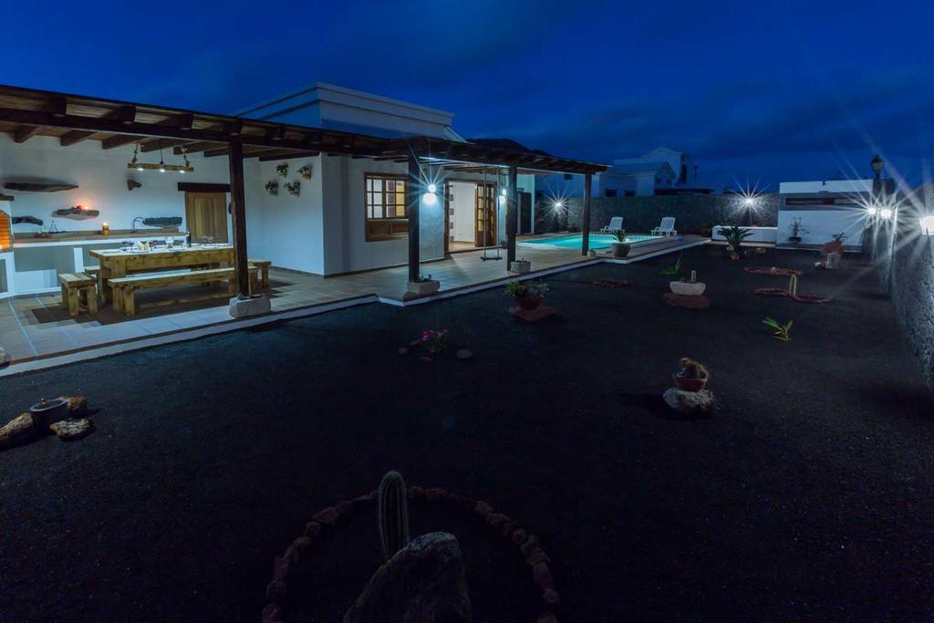 Villa El Faro Плайя-Бланка Екстер'єр фото